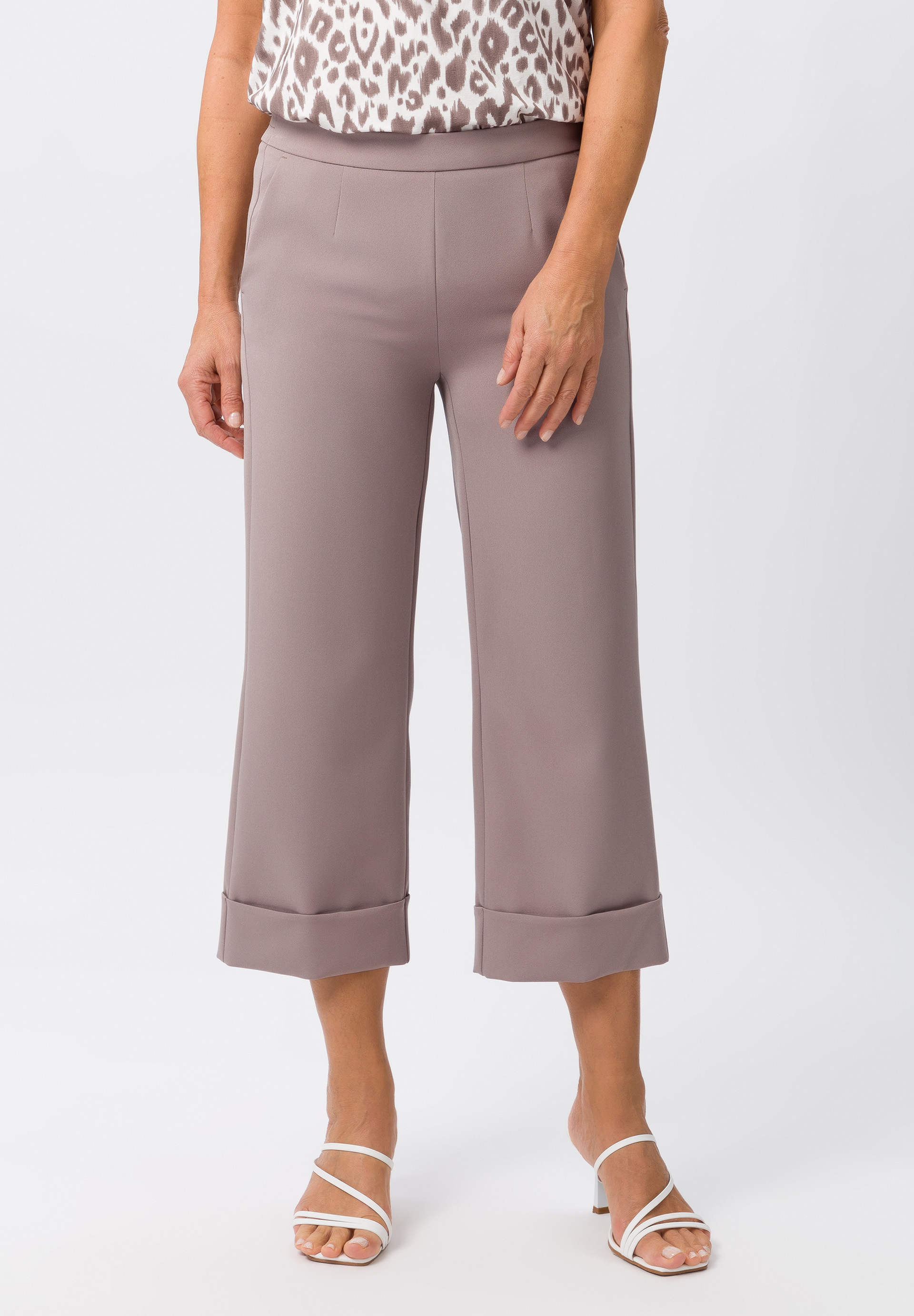 Hose MIA mit verkürzter Länge - Bild 1 Hose MIA mit verkürzter Länge - Bild 1
