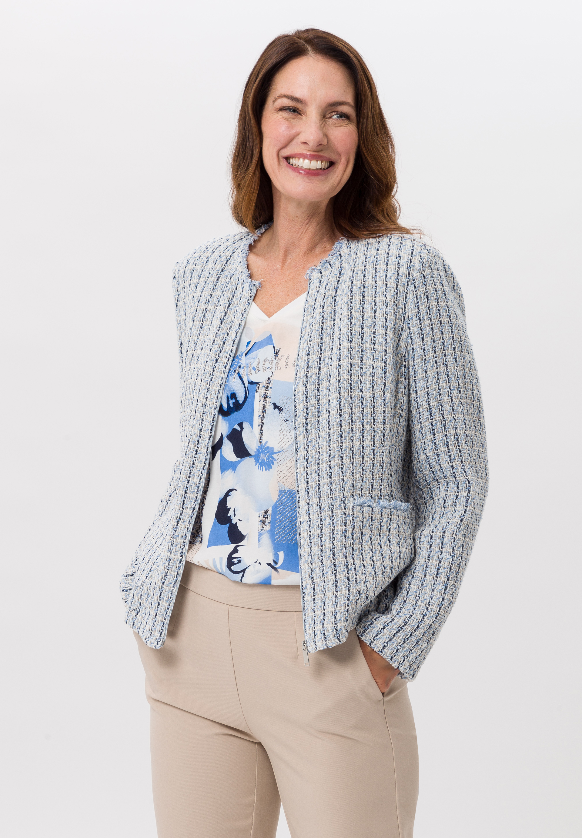 Blazer in feminin leichter Optik - Produktbild 1