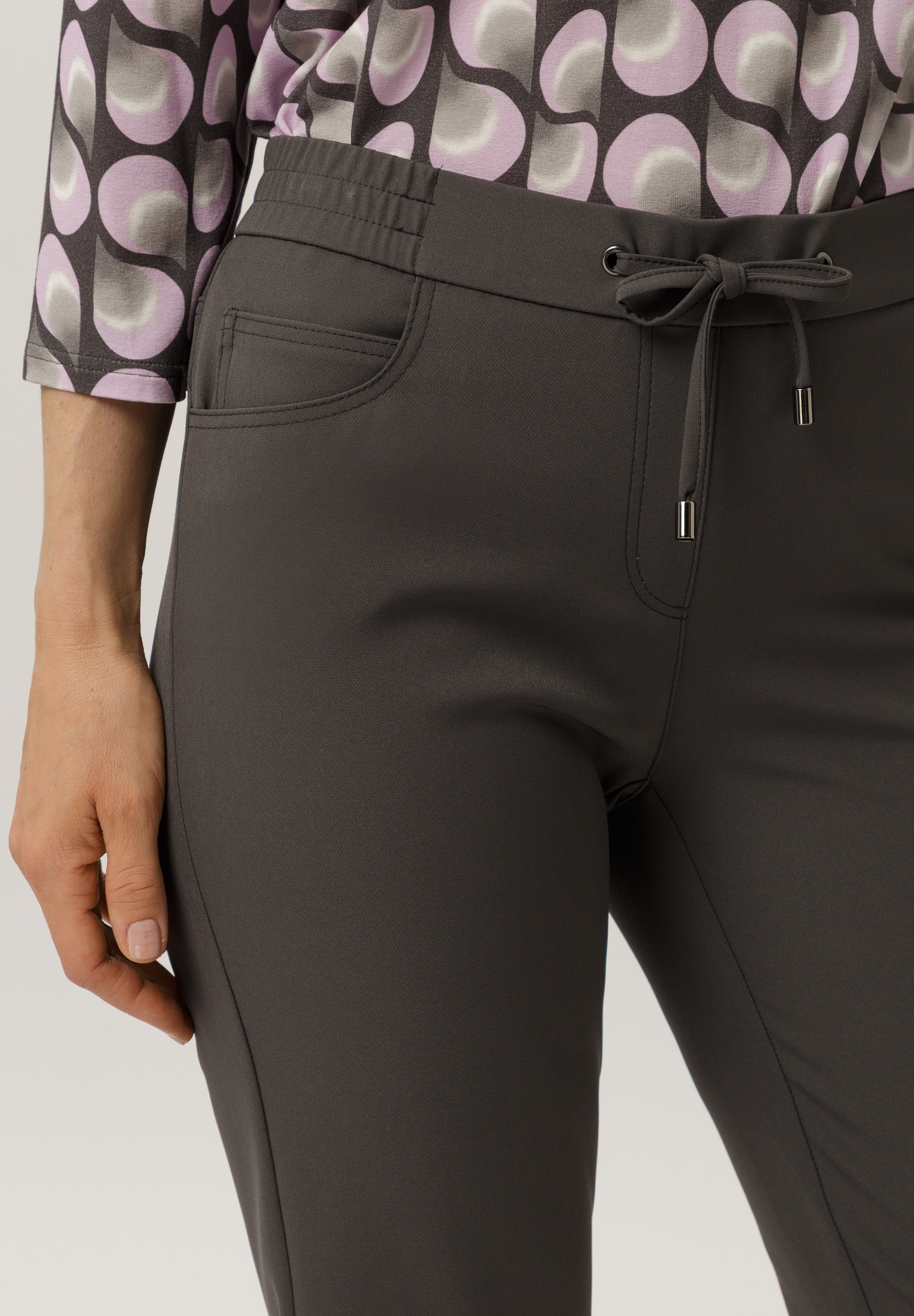 Bekleidung, Hosen, Person, Bekleidung, Hosen, Person, Bekleidung, Hosen, Person, Bekleidung, Hosen, Person, Bekleidung, Hosen, Person, Bekleidung, Hosen, Person, Bekleidung, Hosen, Person, Bekleidung, Hosen, Person, Bekleidung, Hosen, Person
