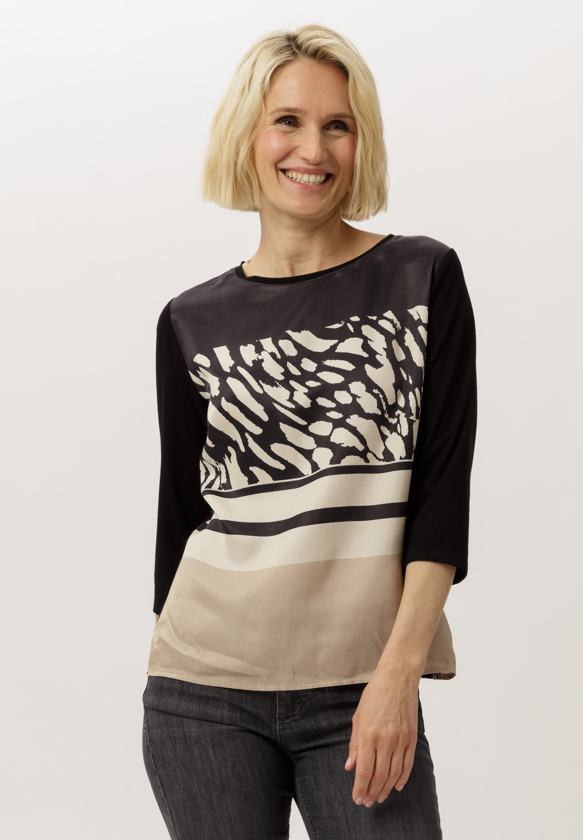 Blusenshirt mit Panneauxprint - Produktbild 1