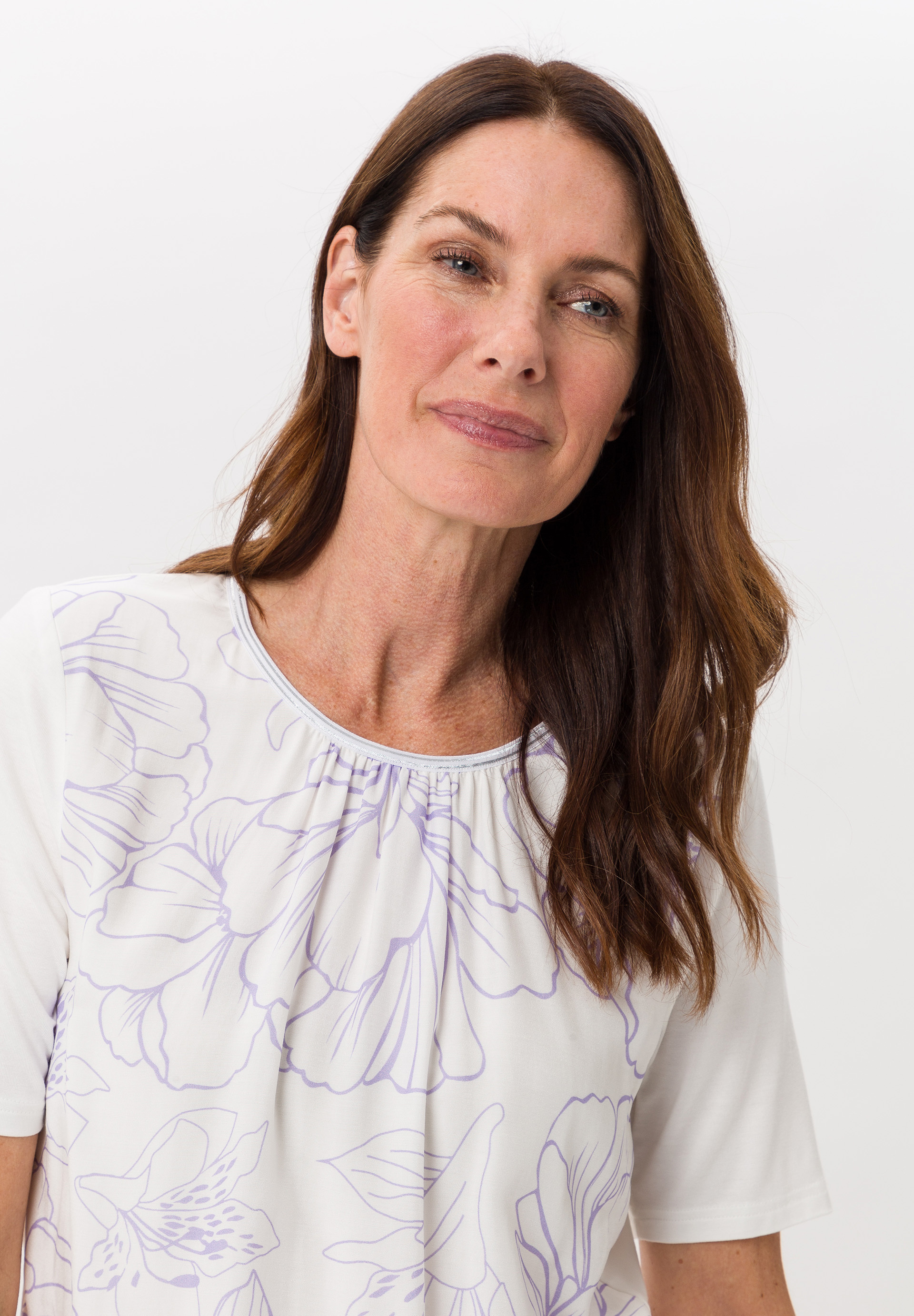 Blusenshirt mit einem Hauch Romantik - Bild 4 Blusenshirt mit einem Hauch Romantik - Bild 4