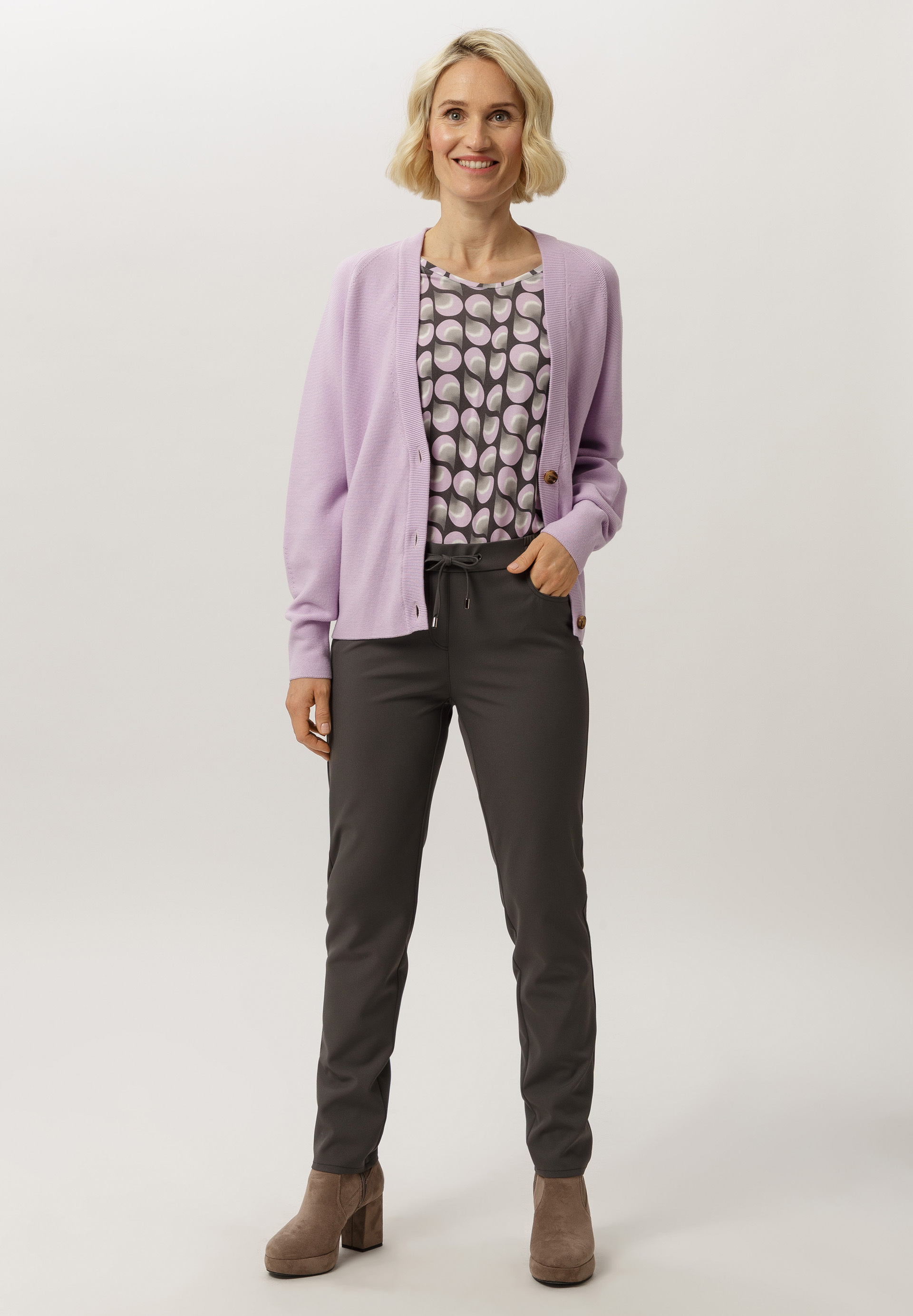 Shirt With rounded V-neckline - Product Image 2