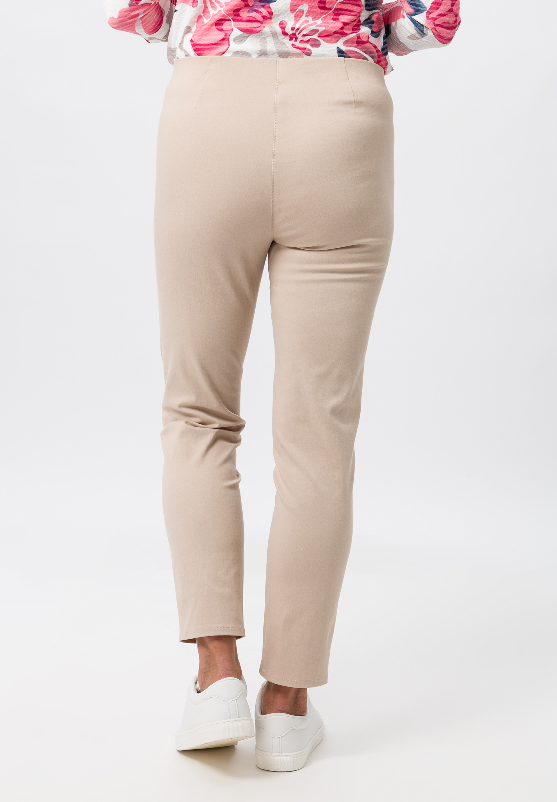 Schlupfhose MIA mit eleganter Biese - Bild 2 Schlupfhose MIA mit eleganter Biese - Bild 2
