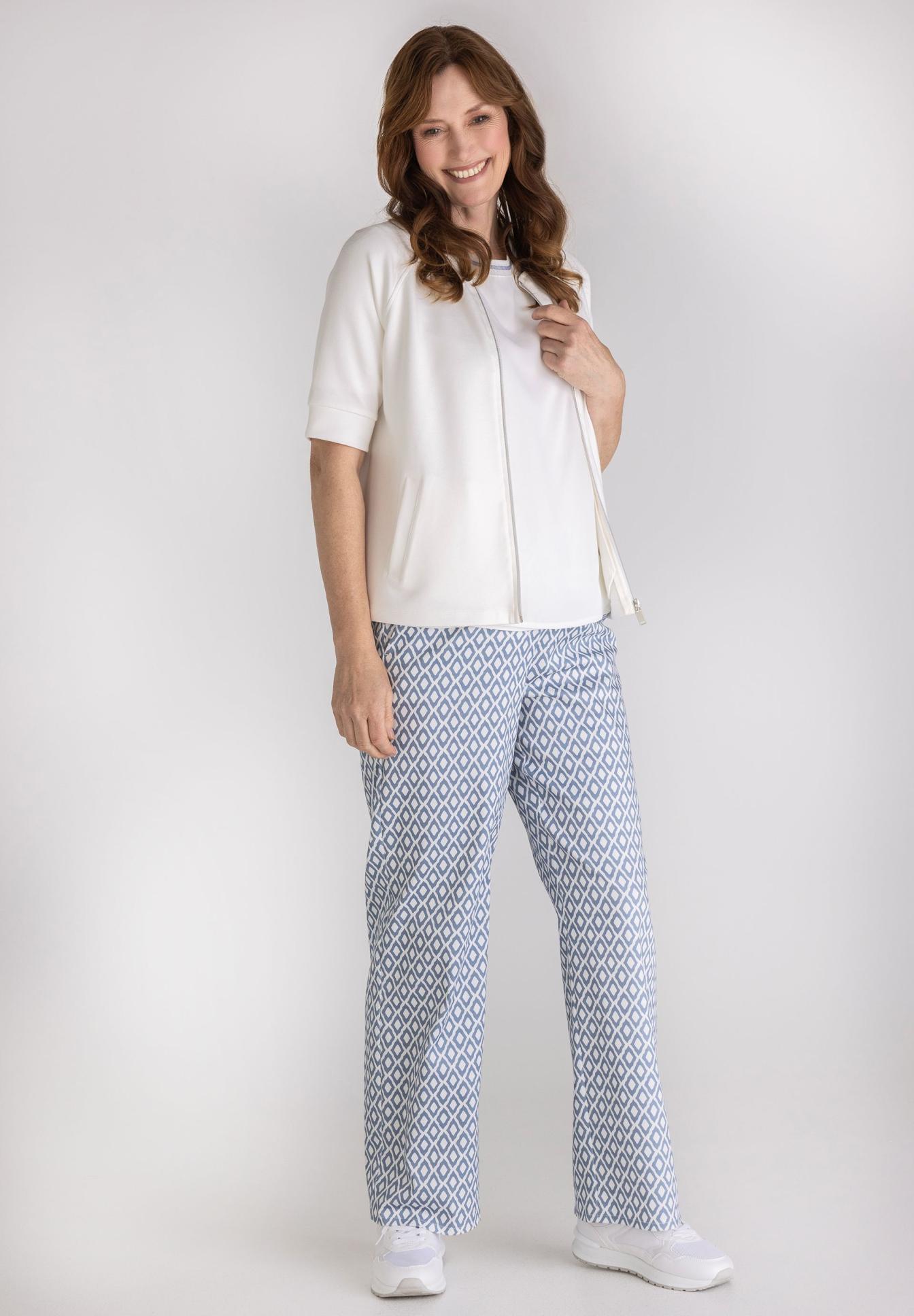 Lightweight jacket With side pockets - Product Image 2