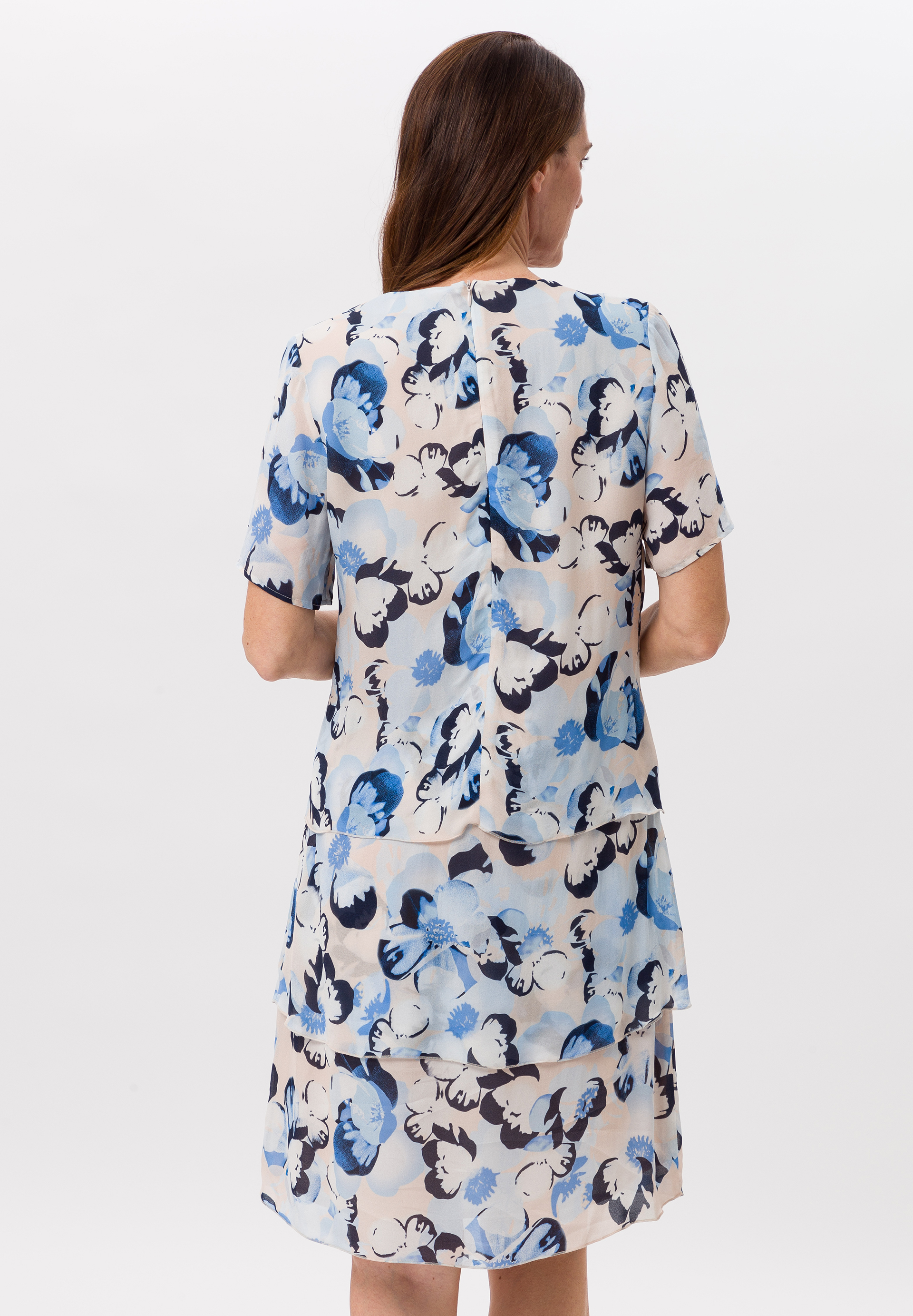 Sommerkleid mit Stufen - Bild 2