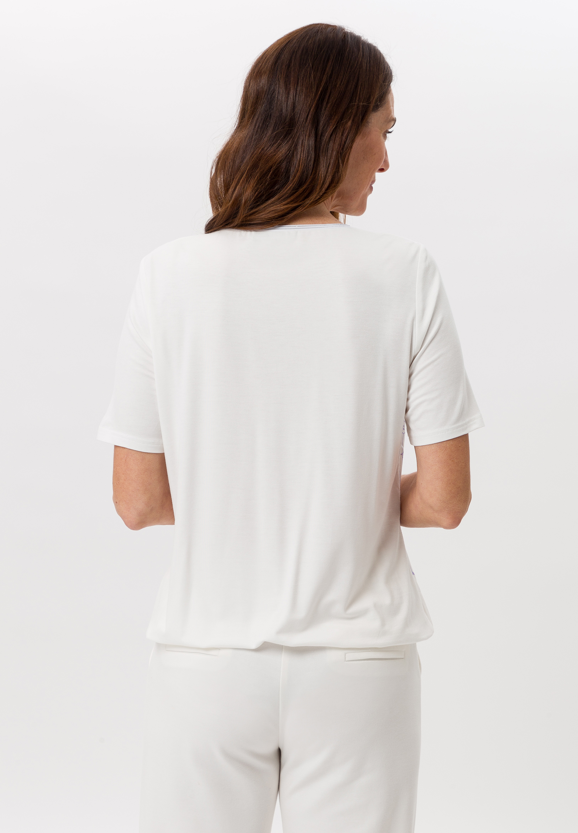 Blusenshirt mit einem Hauch Romantik - Bild 2