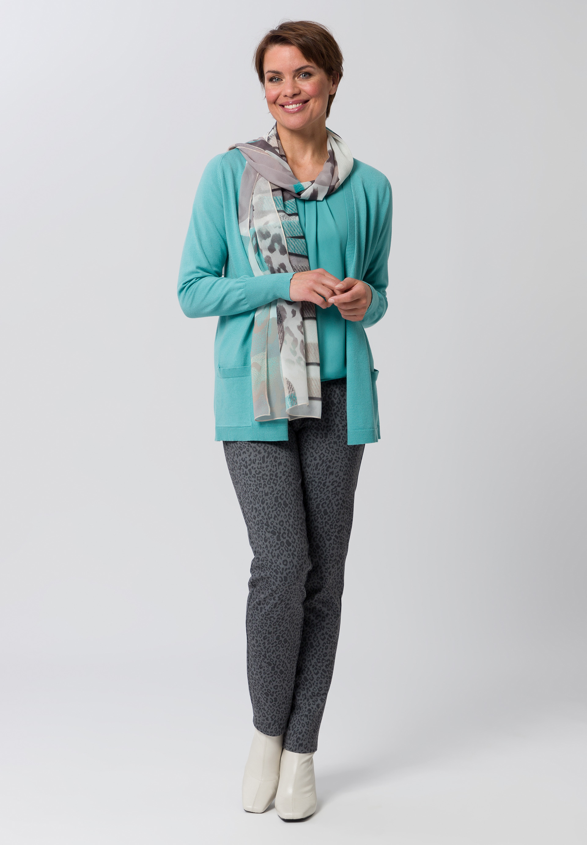 Strickjacke mit praktischen Saumtaschen - Produktbild 2