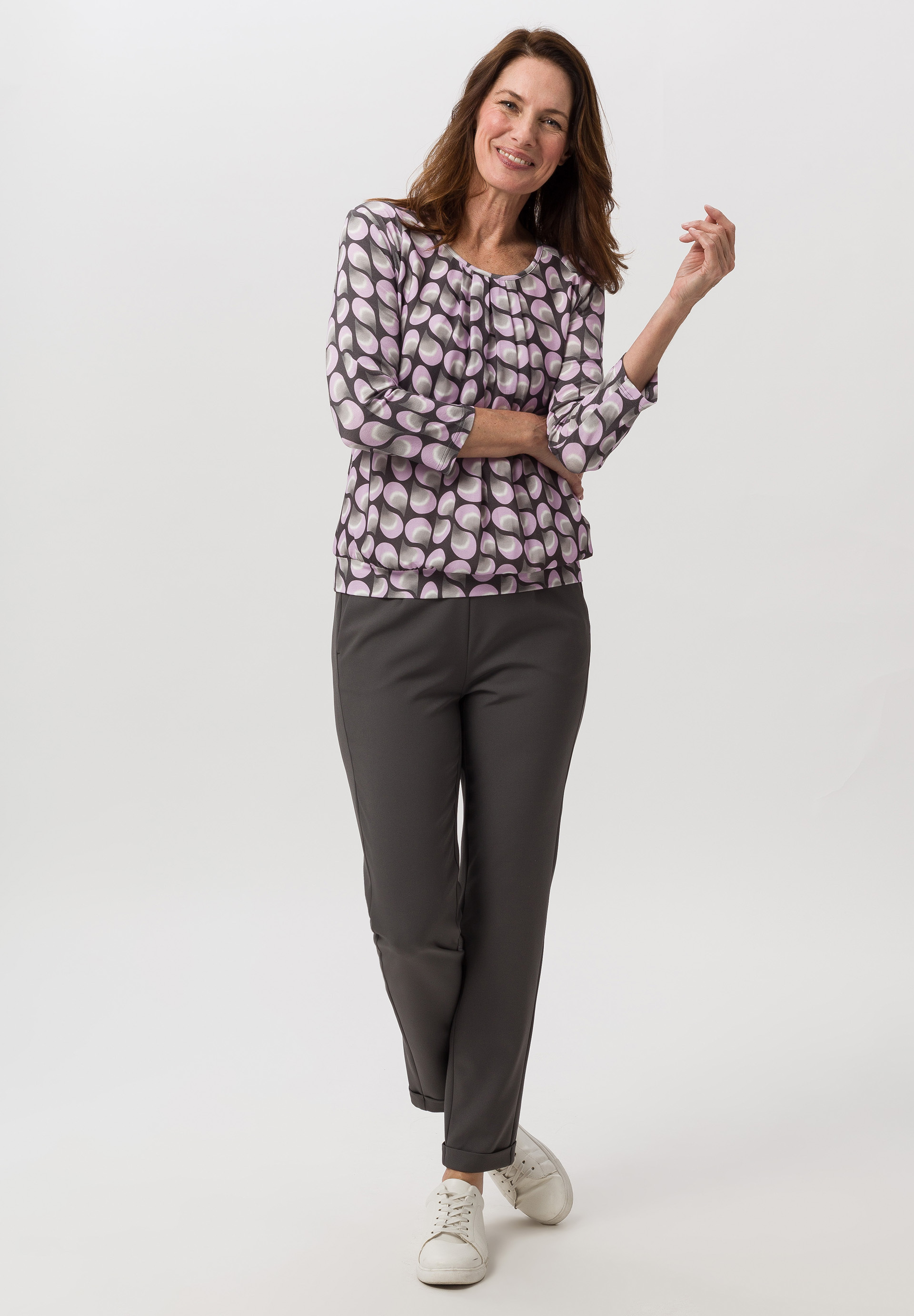Bluse, Hosen, Langarm, Person, Frau, Bluse, Hosen, Langarm, Person, Frau, Bluse, Hosen, Langarm, Person, Frau, Bluse, Hosen, Langarm, Person, Frau, Bluse, Hosen, Langarm, Person, Frau, Bluse, Hosen, Langarm, Person, Frau