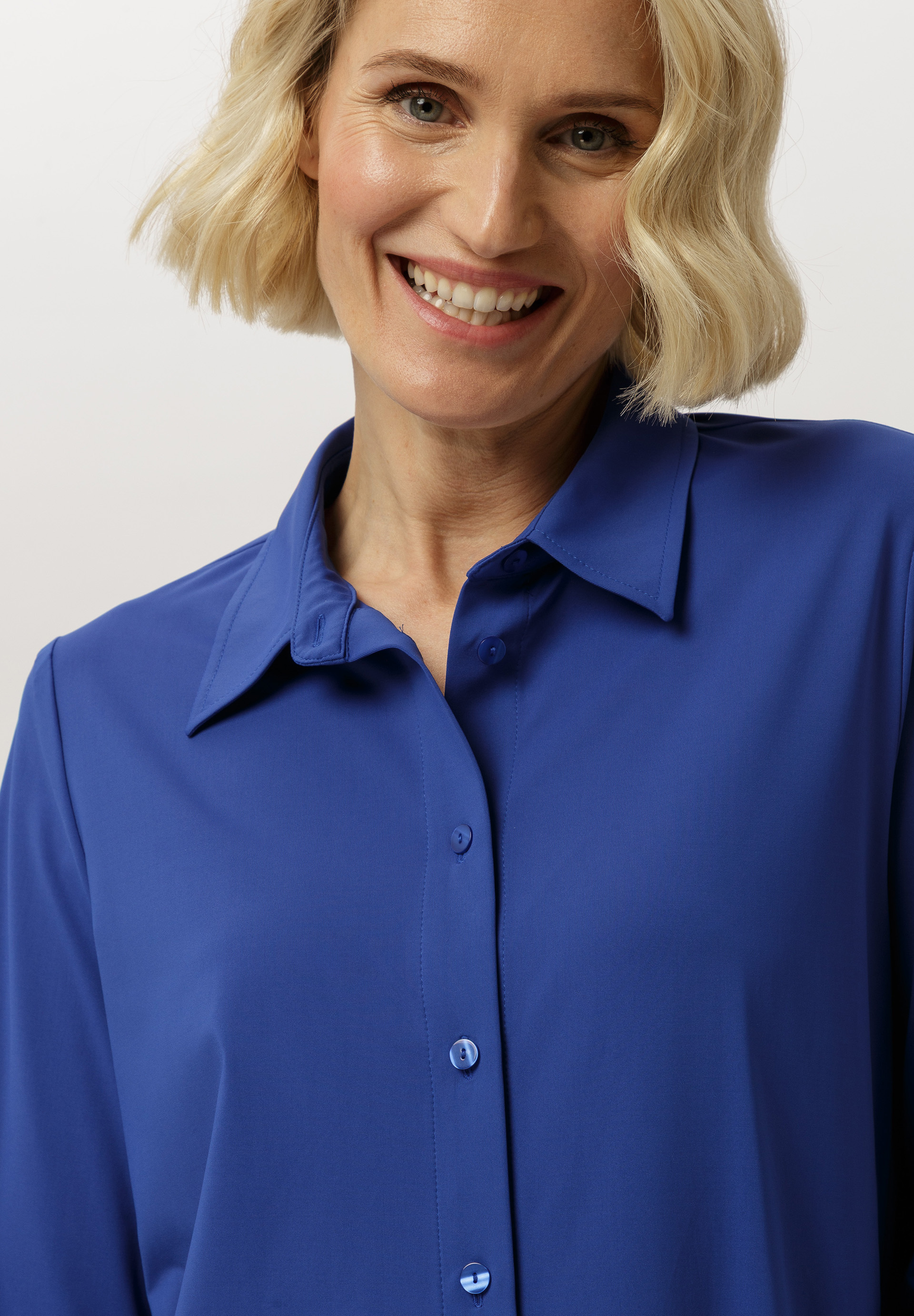 Blouse In plain colours - Bild 4 Bekleidung, Hemd, Bluse, Mantel, Langarm, Bekleidung, Hemd, Bluse, Mantel, Langarm, Bekleidung, Hemd, Bluse, Mantel, Langarm, Bekleidung, Hemd, Bluse, Mantel, Langarm, Bekleidung, Hemd, Bluse, Mantel, Langarm, Bekleidung, Hemd, Bluse, Mantel, Langarm