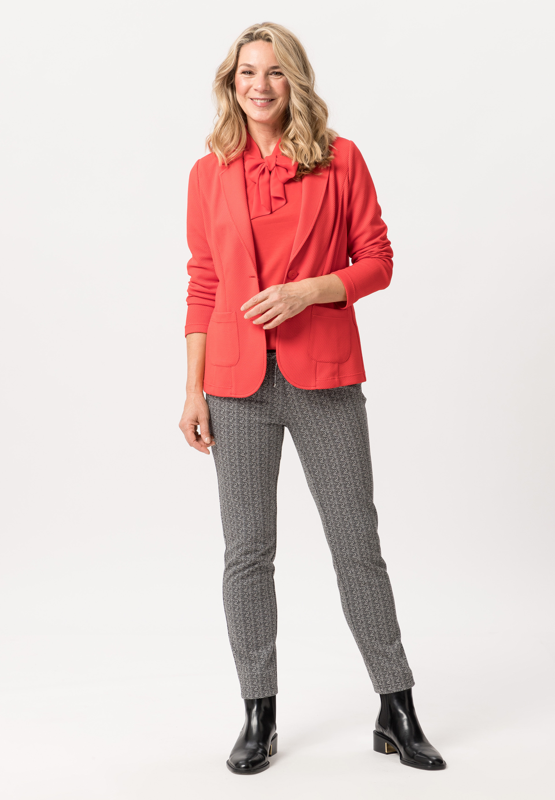 Lapel blazer In easy-care PES textured fabric - Bild 3 Lapel blazer In easy-care PES textured fabric - Bild 3