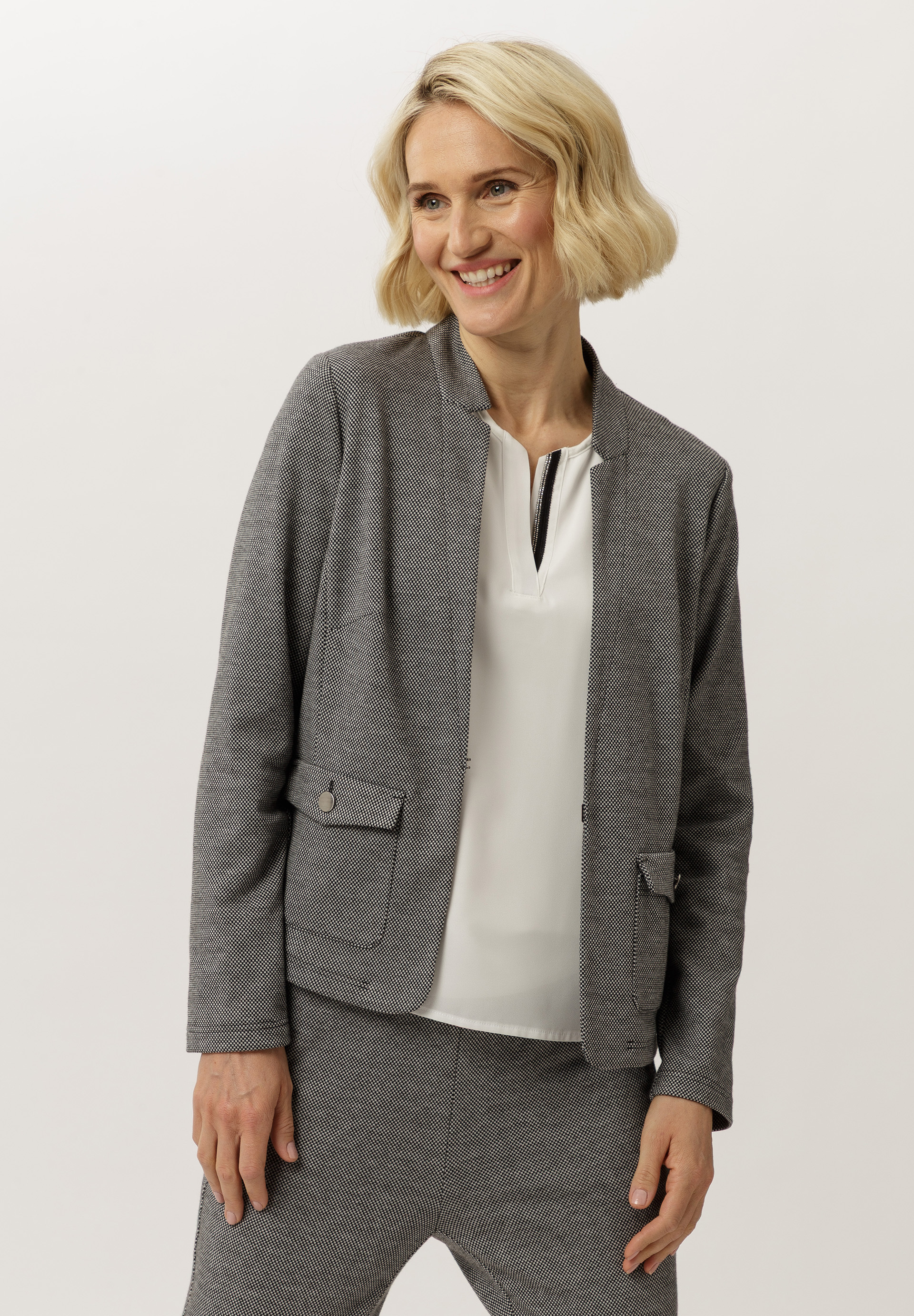 Blazer mit offener Front und Verschlusshaken Mantel, Jacke, Blazer, Pullover, Person, Mantel, Jacke, Blazer, Pullover, Person, Mantel, Jacke, Blazer, Pullover, Person, Mantel, Jacke, Blazer, Pullover, Person, Mantel, Jacke, Blazer, Pullover, Person, Mantel, Jacke, Blazer, Pullover, Person