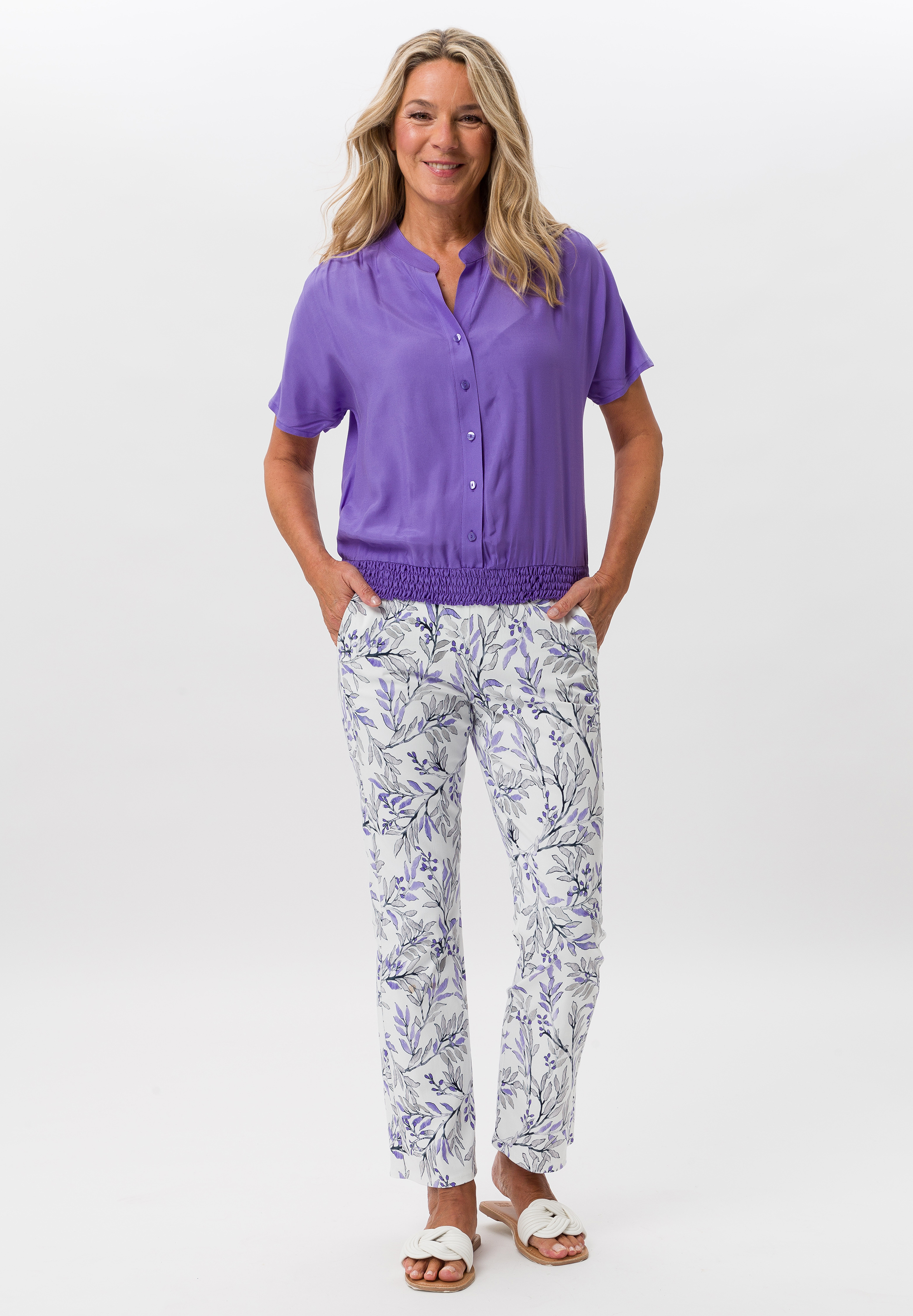 Bluse mit Smokbund und überschnittener Schulter - Bild 3 Bluse mit Smokbund und überschnittener Schulter - Bild 3