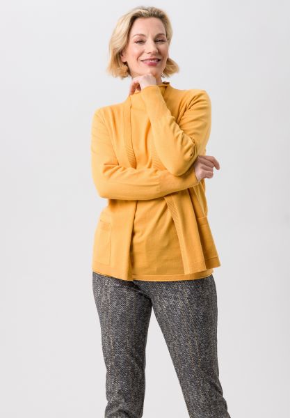 Strickjacke mit praktischen Saumtaschen