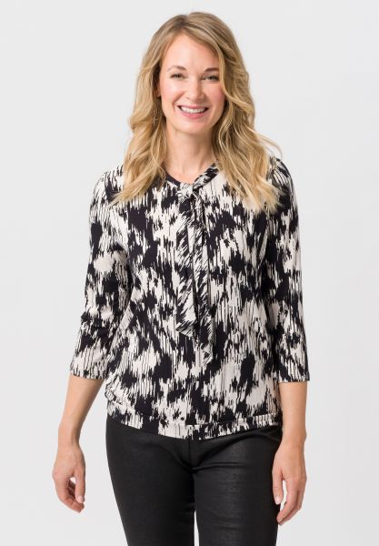 Shirt mit schmeichelnder Schluppe
