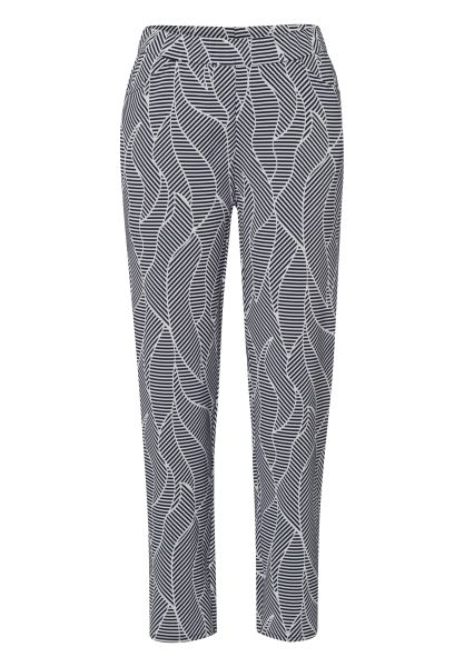 Schlupfhose MIA in modernem Design
