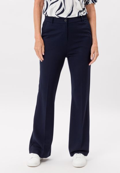 Damenhose mit weitem Bein