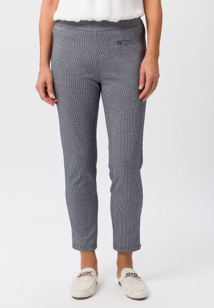 Slip-on broek met een modern minimalistisch patroon