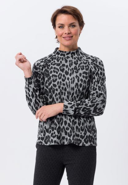 Strickpullover im Animal-Print