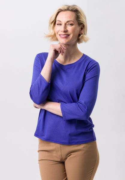 Shirt mit dekorativen Ziernähten