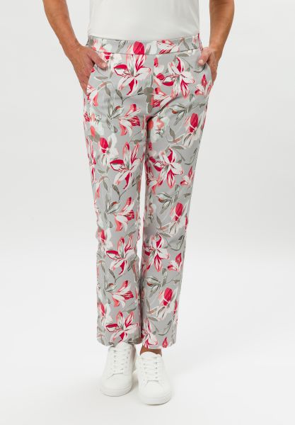 Schlupfhose MIA in moderner Optik