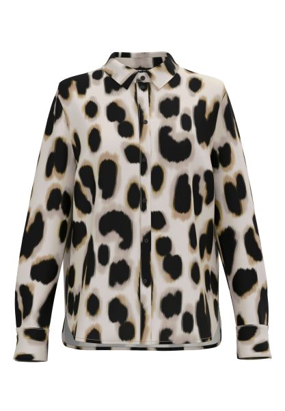 Blouse met charmante knoopsluiting