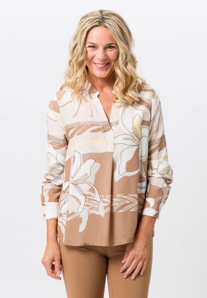 Bluse mit modernem Dessin