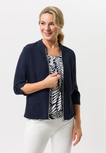 Leichtjacke in modernem Schnitt